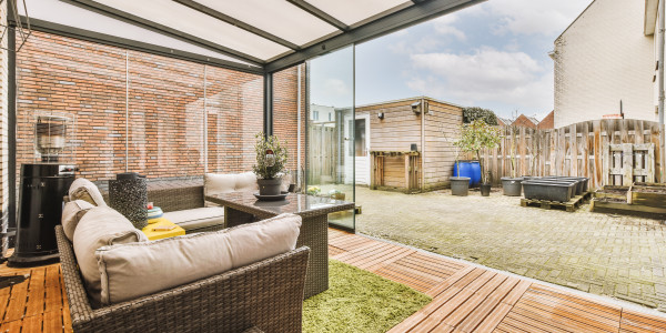 Puertas y Ventanas de Aluminio / PVC a medida Organyà · Cortinas de Cristal